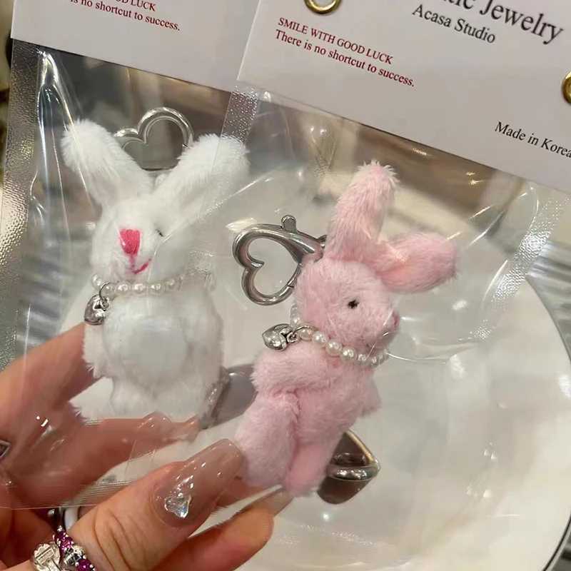 Y2K Handmade Pink Rabbit Keychain Love Heart Beaded Key Ring Plush Doll Backpack Pendant Lobster Clasp Buckle Key Chains GiftsXJ250319