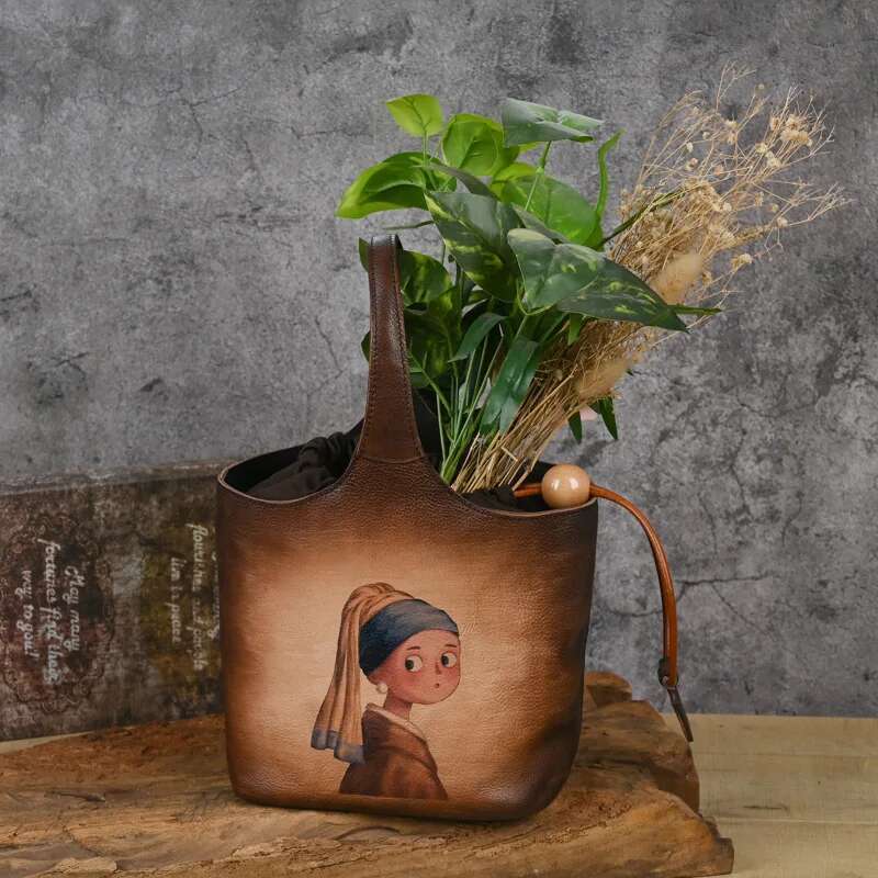 MOTAORA 2025 New Designer Women's Bucket Bag Vintage Cow Leather Drawstring Handbag Handmade Crossbody Purse In 3 Colors