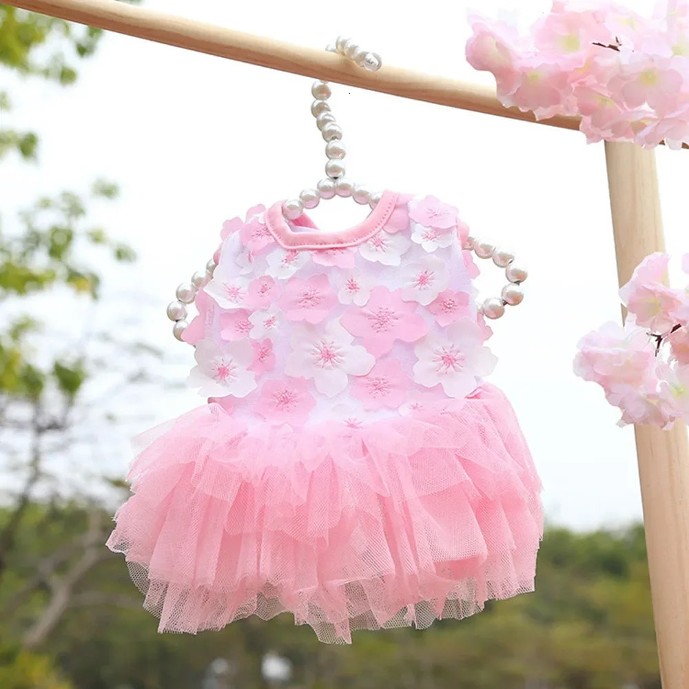 Flower Dog Dress Sweet Teddy Cat Skin Princess Valentines Day Pet Tutu SpringSummer Wedding Party 250318