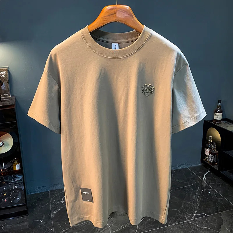 Elastic breathable short sleeved mens T-shirt summer trend loose round neck casual top 250317