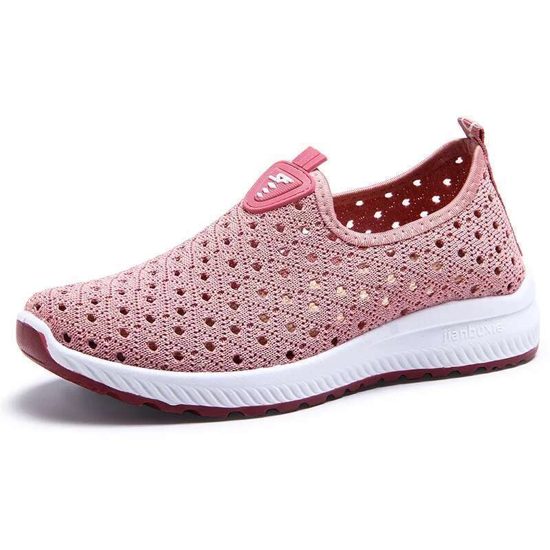 Summer Old Beijing Cloth Women's Breathable Hollow Mesh Casual S neakers Women Middle-aged Mo m Shoes