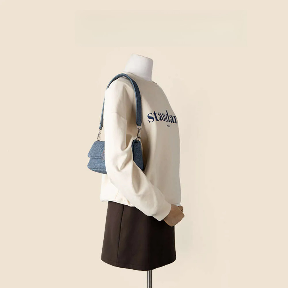 2025S Fashion Designer Spring Minimalist Underarm Single Shoulder Flip For Women S Fashion Trend New High End PU Denim Bag