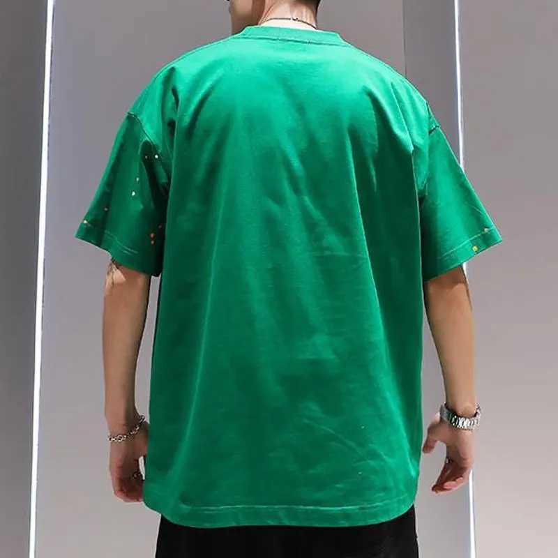 Summer letter printed loose T-shirt basic mens O-neck casual short sleeved fashion hand-painted latte artT250319