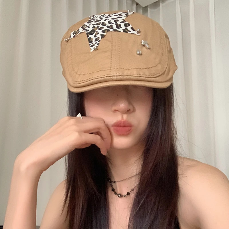 American Retro Babe Style Berets Y2k Summer Versatile Fashion Leopard Print Sticker n Sun Protection Forward Hats Woman 250320