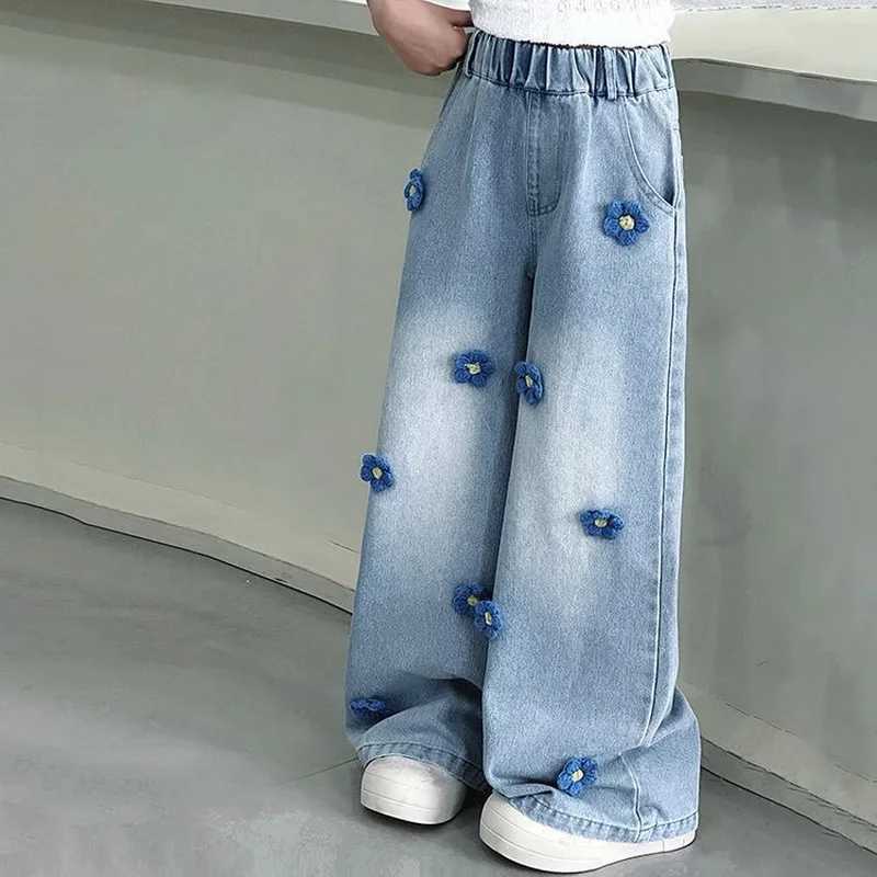 Big girl bagged floral jeans suitable for children teenagers fashion wide leg denim pants childrens loose jeans and Trousers with flowersT250326
