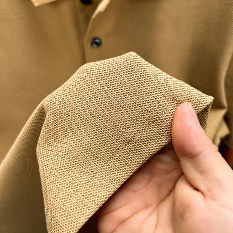 Mens Tshirt polo shirt 100 pure cotton 2024 summer fashionable casual short sleeved solid color top with collar 250318