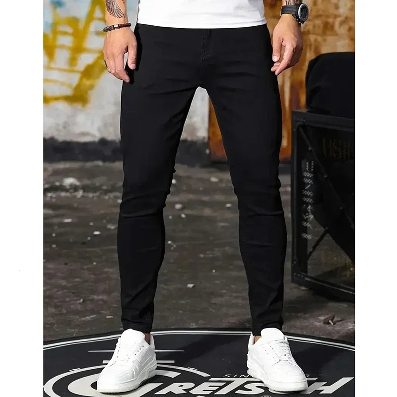 Spring 2025 Mens N Leg Jeans Comfortable Pocket Straight Denim Pants Classic Solid Casual Day 250320