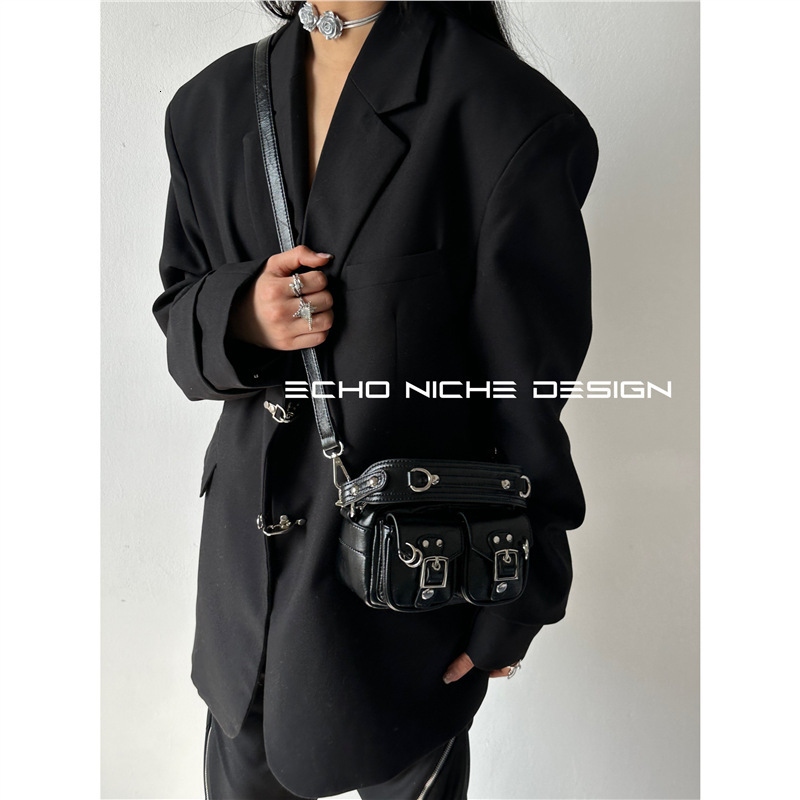 Autumn And Winter New Niche Design Functional Spicy Girl Dark Double Pocket Camera Small Square Single Shoulder Hand-Held Crossbody Bag