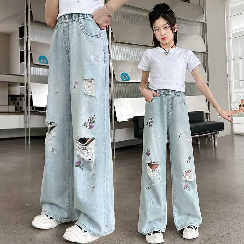 2024 Summer Thin Fashion Loose Straight Trouser Girls Hole Jeans Youth Casual 100 Street Wear Simple Children TrouserT250326