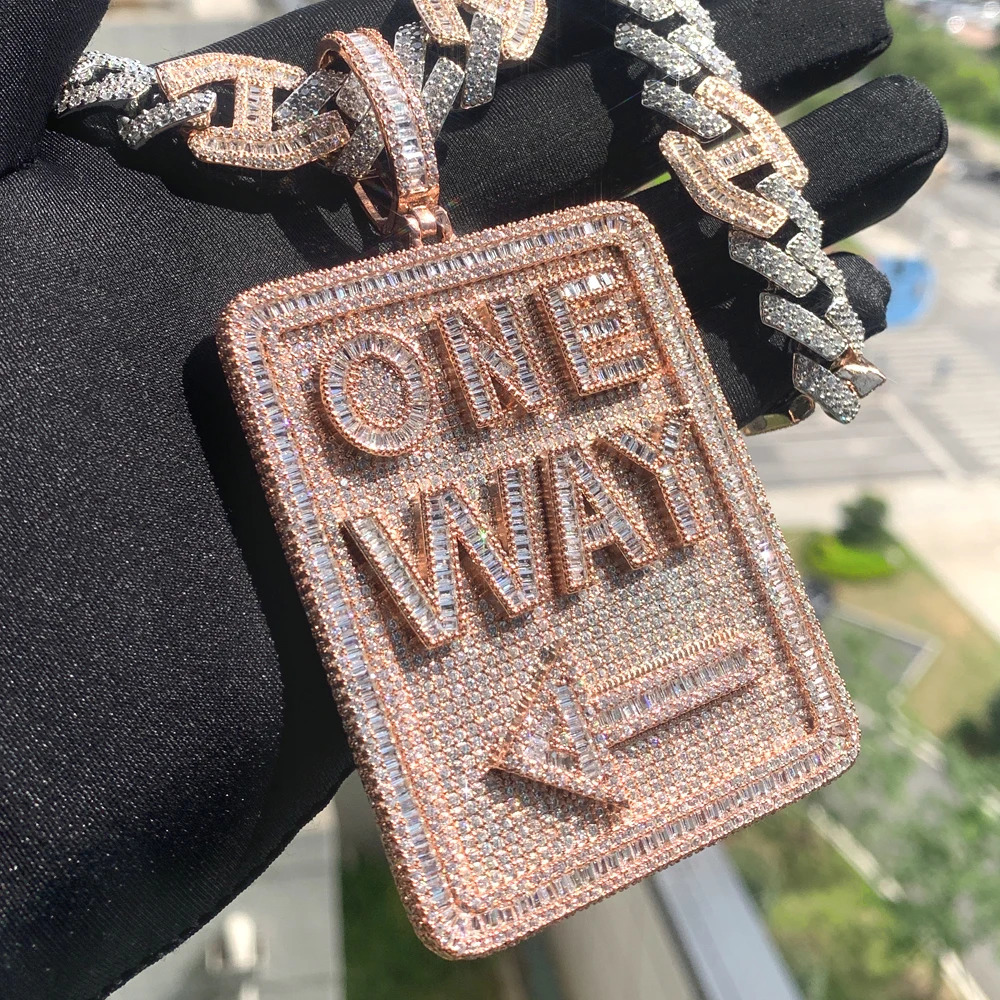 Iced Out Bling Direction Signs Pendant Necklace Cubic Zirconia Letter One Way Charm Men Fashion Hip Hop Jewelry 250320
