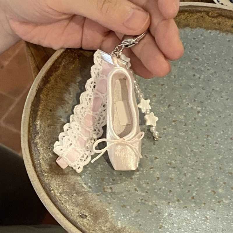 Elegant ballet slide bag pendant with bow decoration phone chain keychainXJ250319