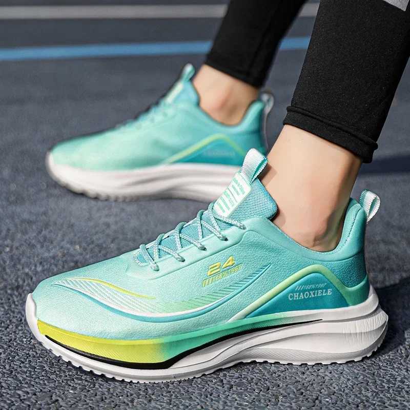 2024 New Cool Mens Marathon Running Shoes Large Size 45 46 47 Sports Training Shoes Mens Luxury Brand Fitness ShoesW250320