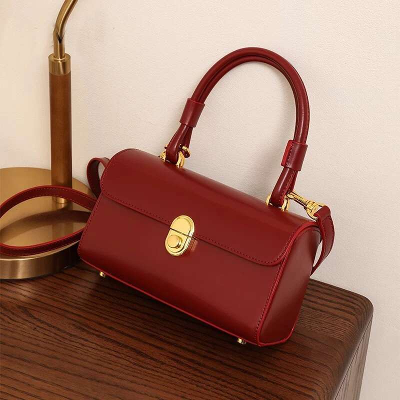 2025 New Design Bag Red High Quality Large Capacity Handbag Korean Elegance Light Luxury Women's Multi Functional Shoulder Bag Wallet