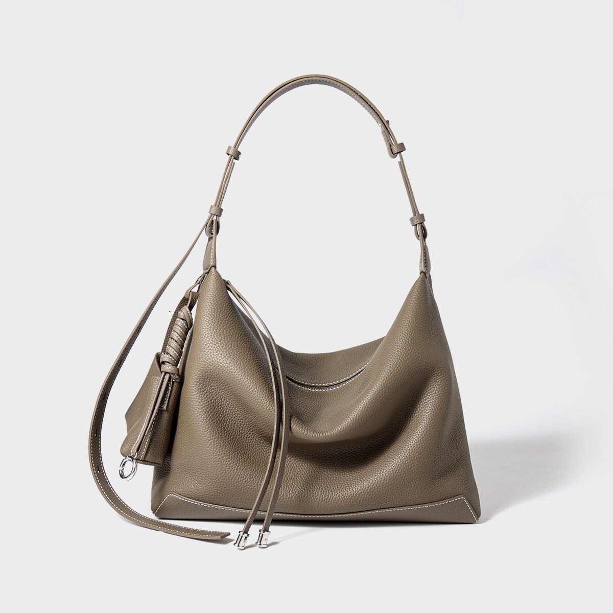Small Niche Design Single Shoulder Underarm New Large Capacity Tote Bag High End Casual And Fashionable Women S Bag Shoulder Bags