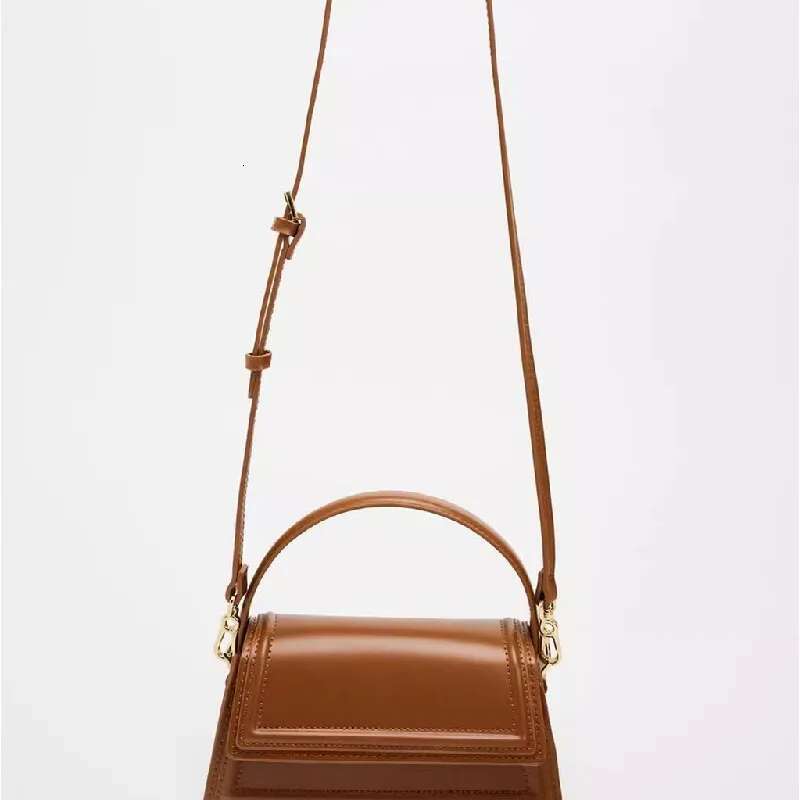 Vintage Leather Crossbody Bags For Women 2024 Designer Female Small Flap Shoulder Underarm Bag Armpit Handbags And Purses