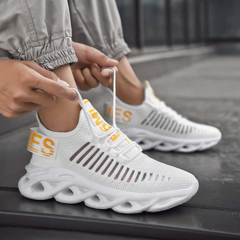 Mens shoes comfortable sports shoes breathable running shoes womens mesh tennis shoes outdoor breathable casual shoesW250320