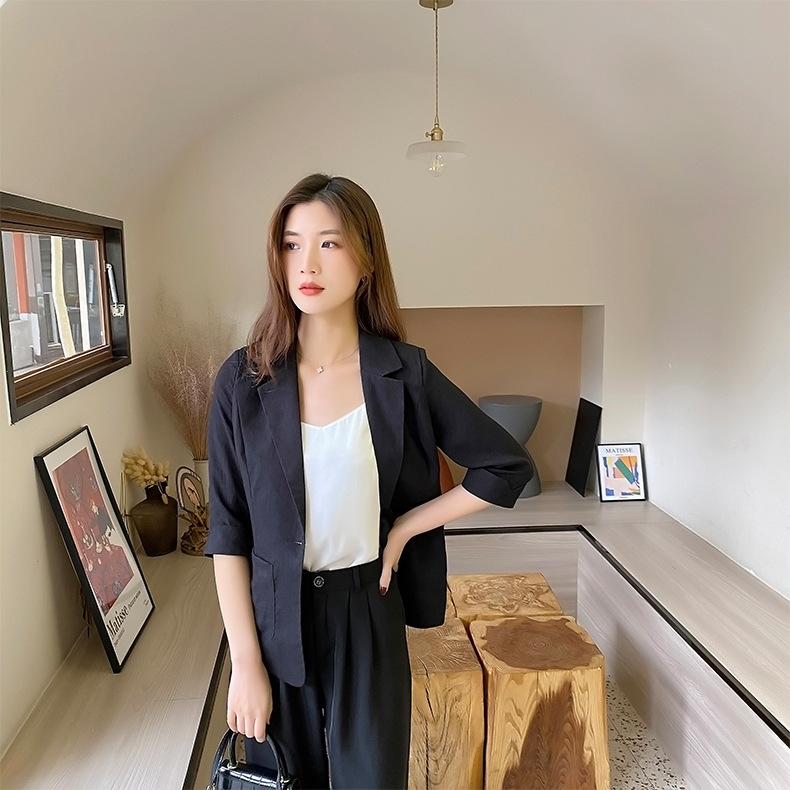 F317Stylish Women's Casual Suit Jacket with Loose Fitting for Easy Commuting