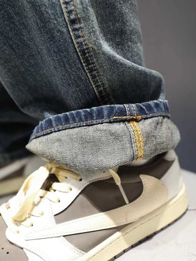 New mens open top jeans with pockets straight fashion retro blue denim pants personalized streetwear hip-hop high-quality mens trousersT250319