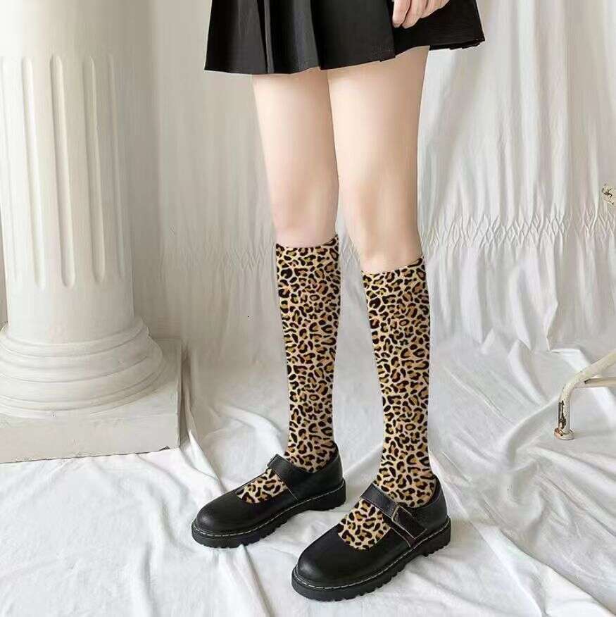 New Calf Printed Stockings, Mid Length Socks, Fashionable And Versatile Leopard Snake Print Socks