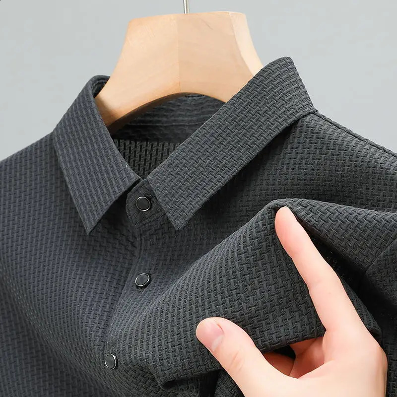 High end Ice Silk Elastic Polo Shirt Summer Polo Neck T-shirt Business Fashion Mens Short Sleeve CasualStyle 250319