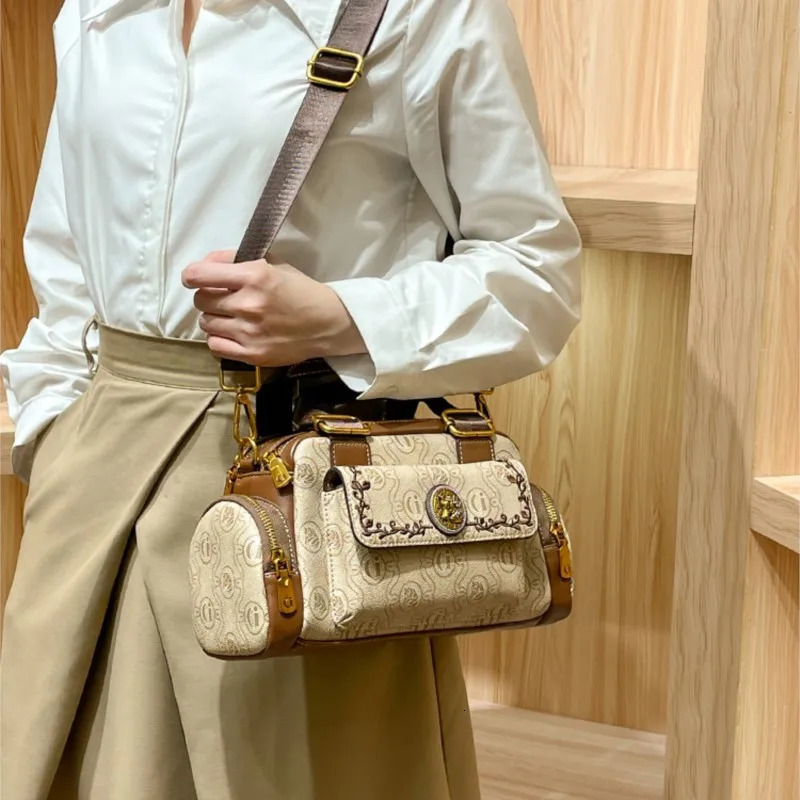 Womens Handbag Genuine Leather Handbag High Quality Retro Single Shoulder Oblique Cross Pillow Bag 250318