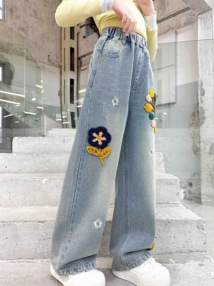 Spring Kids retro blue jeans with decals suitable for girls new casual outdoor denim pants slim fit loose jeans suitable for teenagersT250326