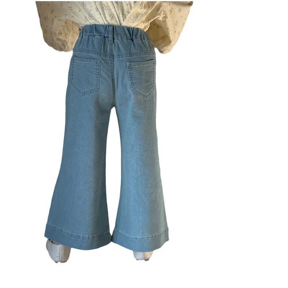 New Spring Girls Jeans Cotton Stickers Baby Girls Flash Pants Loose Elastic Waist Preschool Girls JeansT250326