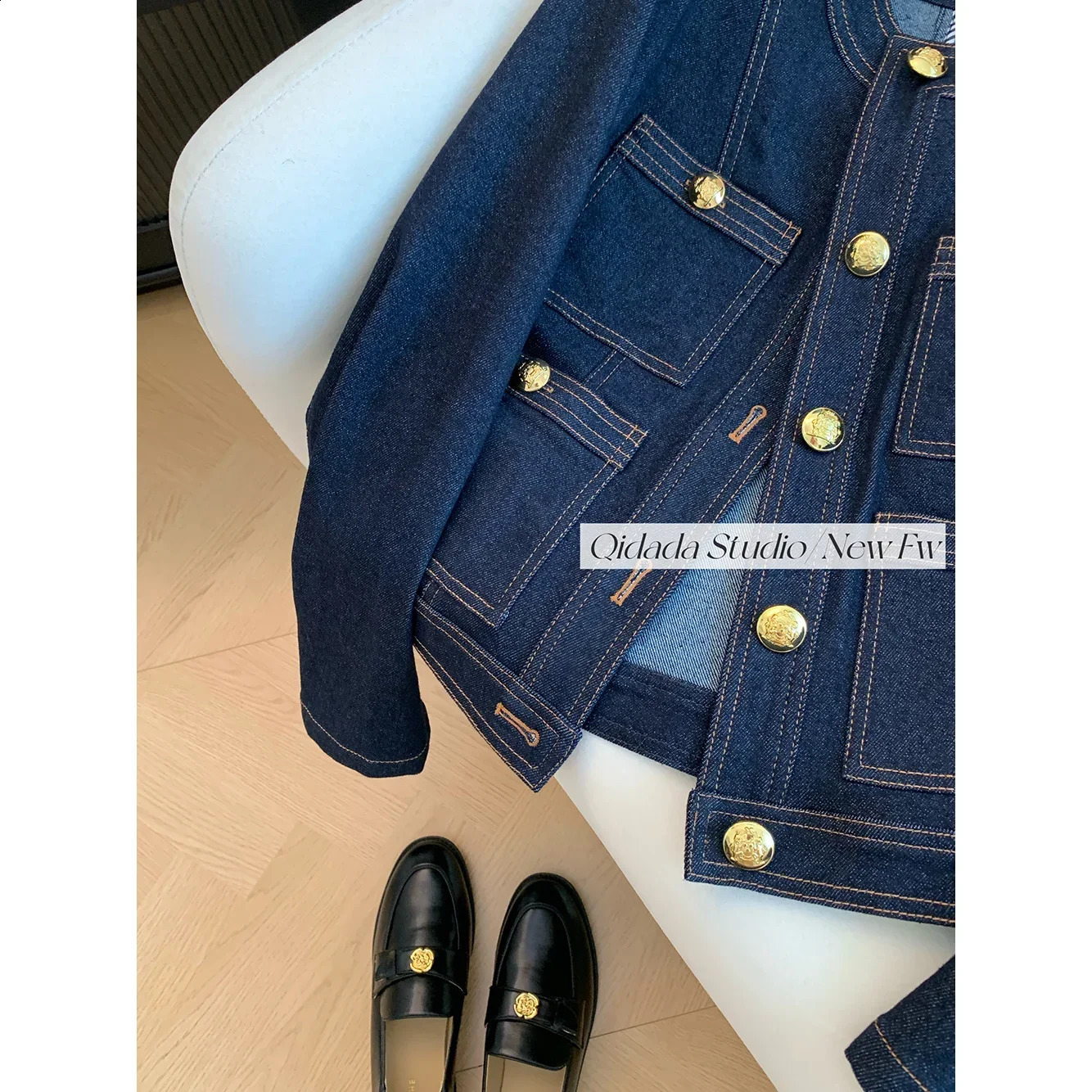 Blue round neck classic style denim jacket womens clothing spring/summer high-end short sleeved retro loose temperature 250317