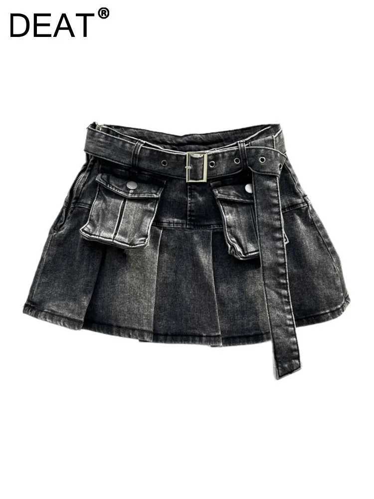 DEAT Womens Denim Ski Belt with 3D Pocket Solid Color Wrinkle Retro Wash Short A-line Mini Ski Belt Spring 2025 New FashionXJ250320