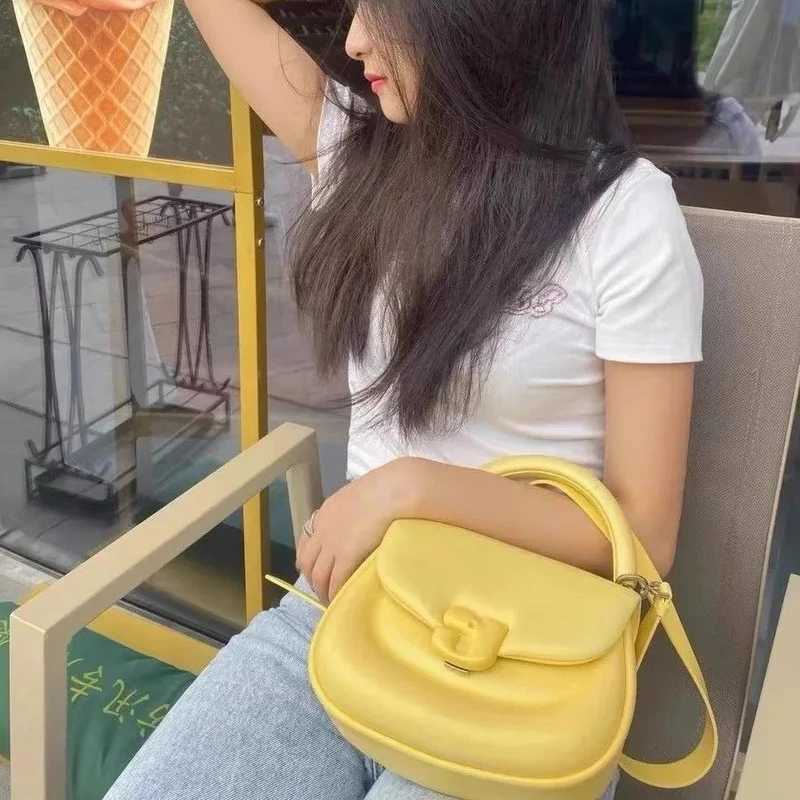 Cute ladies steam filled shoulder bag pig saddle bag solid color girl messenger bag dopamine handbag girl gift Y250319