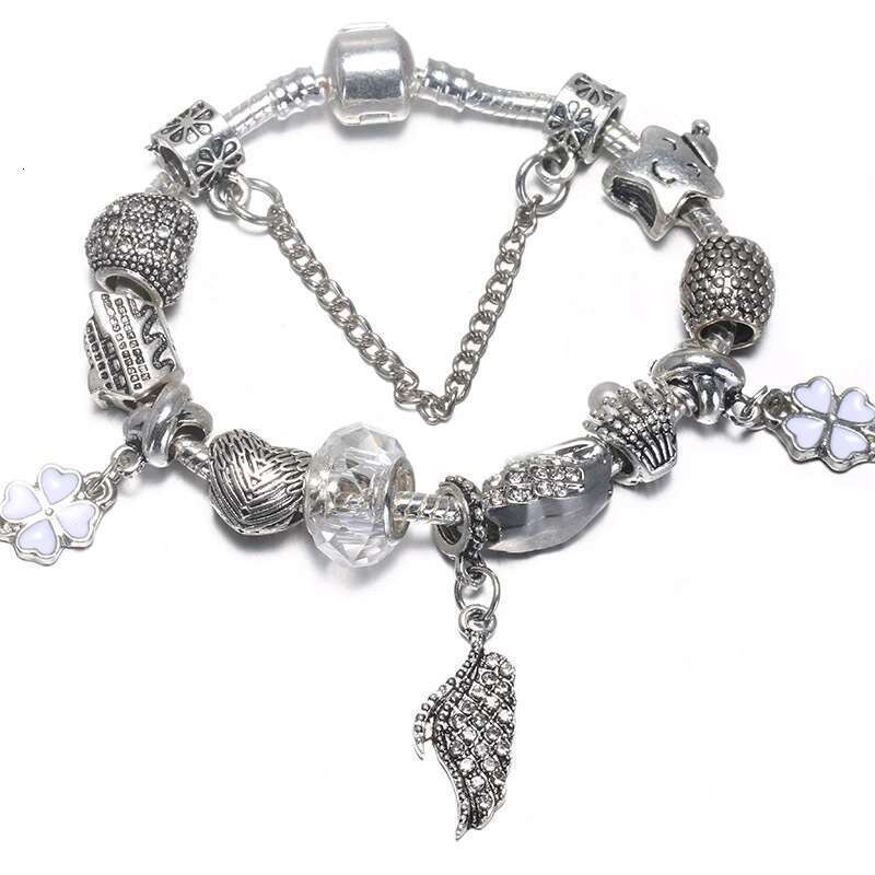 High Quality Charm Bracelets For Women With Crystal Flower Pendant Bracelet Bangle Valentine's Day Jewelry Gift Wholesale