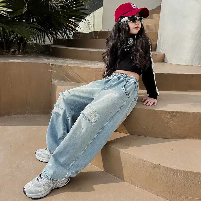 Girls torn denim wide leg pants childrens jeans girls high waisted loose casual style childrens clothing spring and autumn TrouthersT250326
