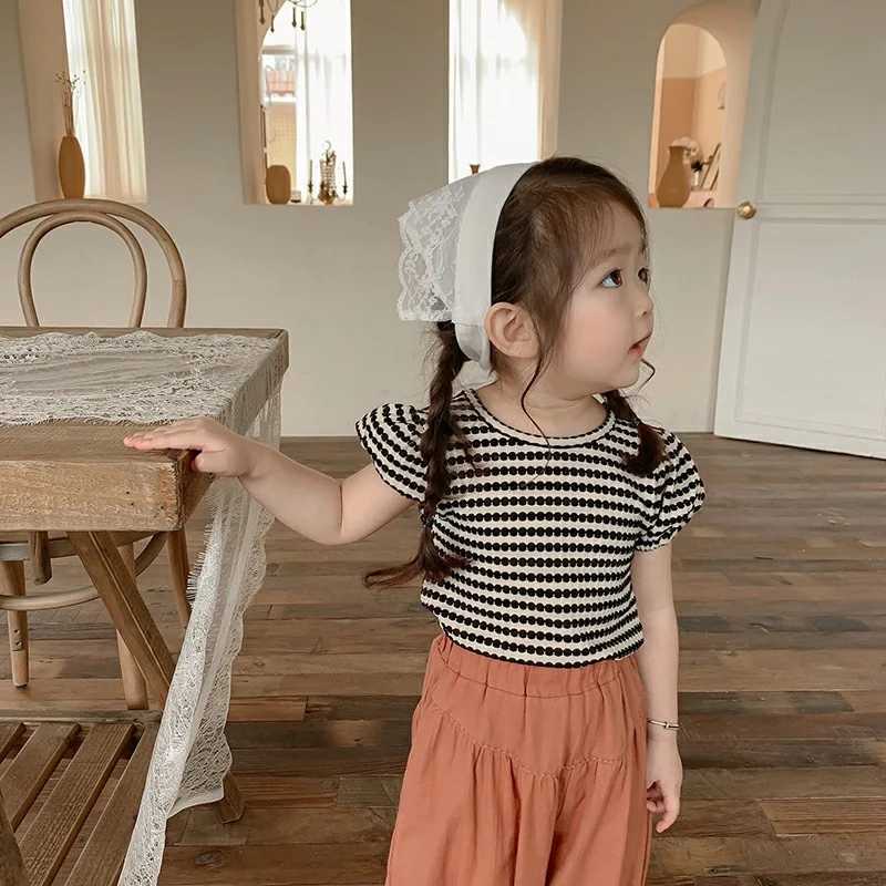Cute bow backless girl summer shirt retro black/red striped childrens shirt childrens girl zipper 0-7 years old childrens summer T-shirtT250320