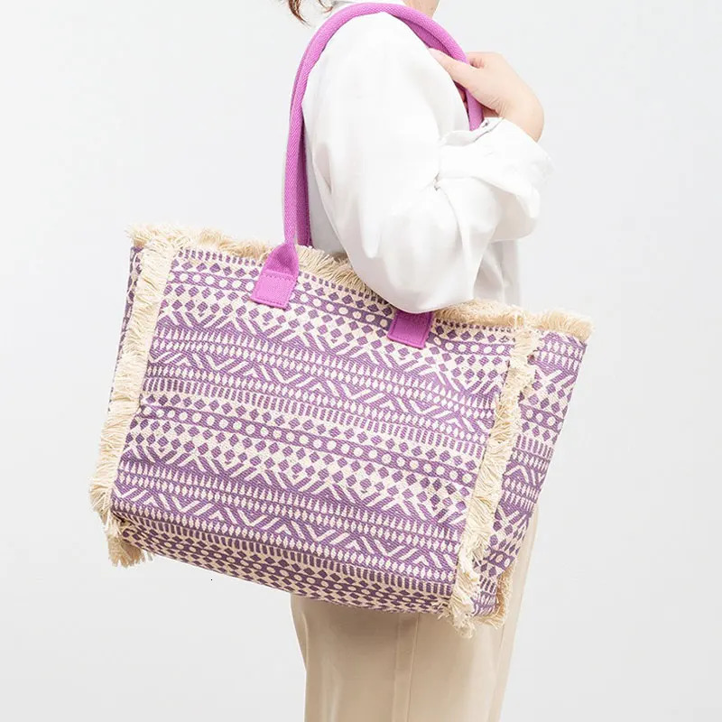 Bohemian Vintage Tote Bag European and American Fashion Canvas Shoulder Bag Large Capacity Zippered Handbag R250320