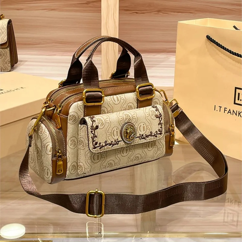 Womens Handbag Genuine Leather Handbag High Quality Retro Single Shoulder Oblique Cross Pillow Bag 250318