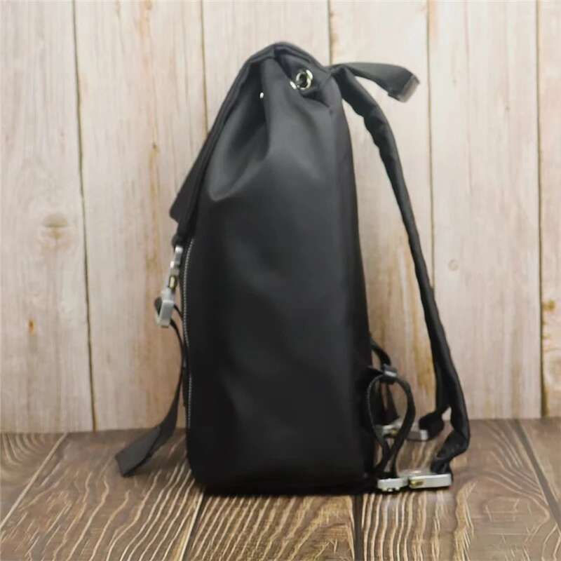 Hot Ins All Seasons 1017 Alyx 9sm Backpacks Men Women Black Outdoor Travel Metal Socket Letter Zipper Opening Nylon Bags