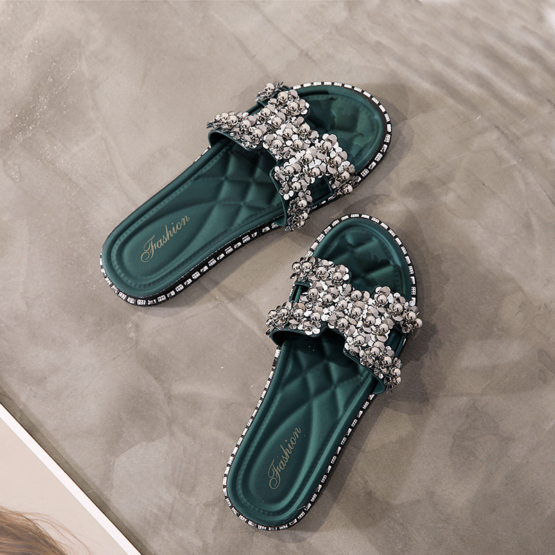 Designer Slippers Korean Version Slippers Women's Flat Shoes Summer Fashion Versatile Sandals Internet Famous One-piece Slippers Pearl Leaf Beach