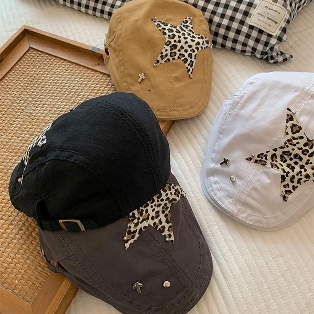Retro Leopard Print Star Leopard Beret Y2K British Painter Hat sboy Caps Korean Style Peaked Cap Streetwear 250320