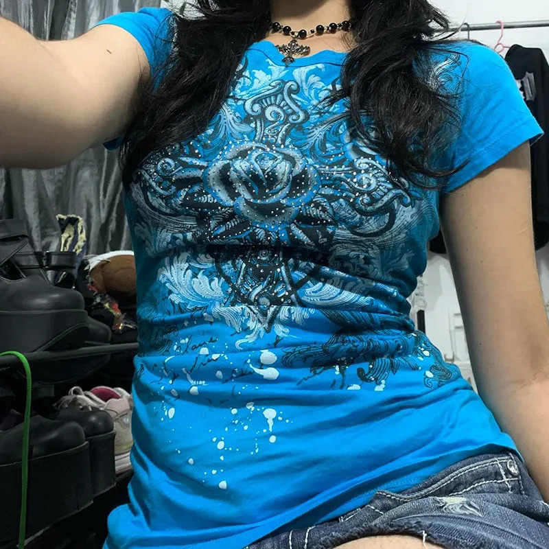 Womens Y2k Grunge T-Shirts 2000s Vinage Rhinestone Print Heart Rose T-Shirt Aesthetics Harajuku Round Neck Tops street fashion 250320