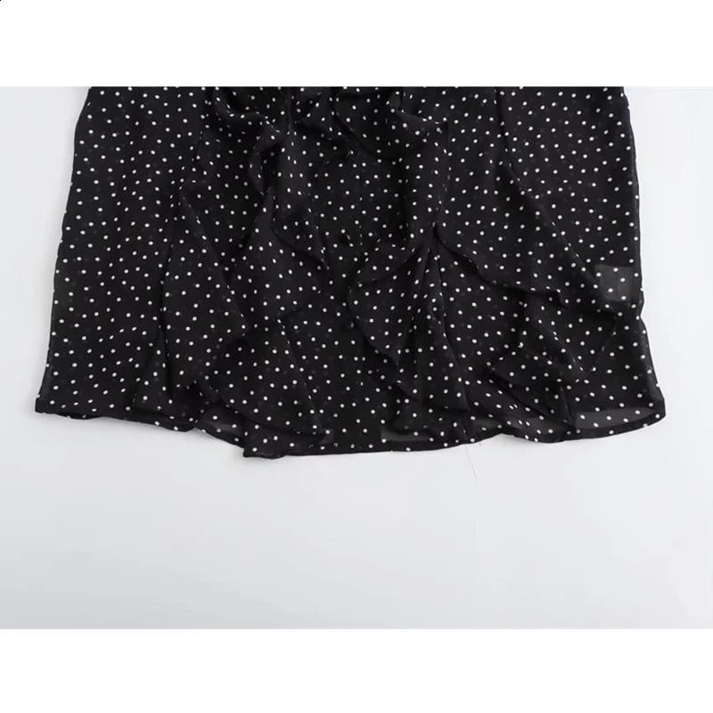 TRAF Shirt Womens Spring 2025 Blouses Fashion Point Elegant Loose Chiffon Comfortable Street Youth 250319