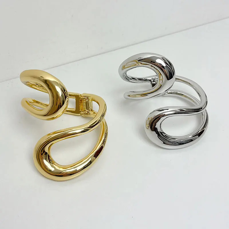 Vintage Metal Hollow Geometry Adjustable Open Bracelets Bangle For Women Men Hip-hop Punk Jewelry Party Accessories 250320