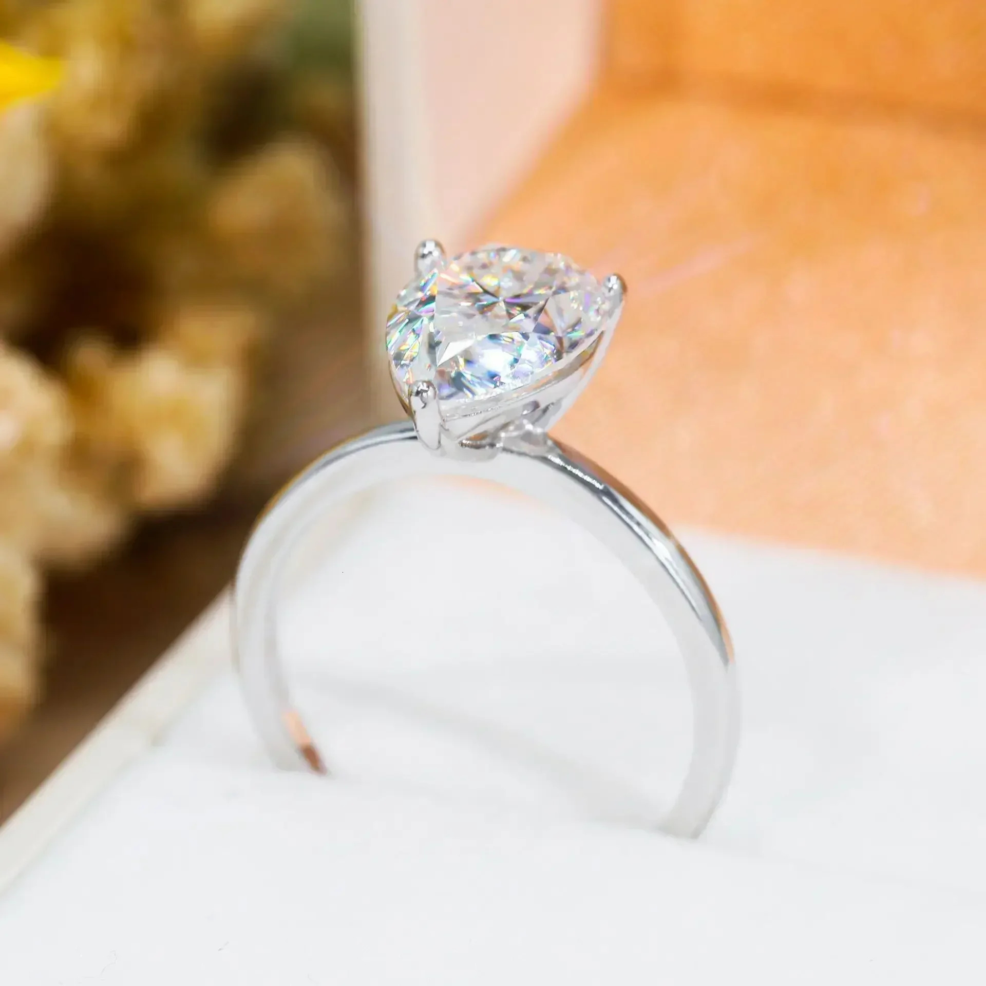 FEOBUR 7*11mm 3Carat Pear Moissanite Ring for Women S925 Sterling Silver Waterdrop Lab Diamond Engagement Wedding Band Jewelry