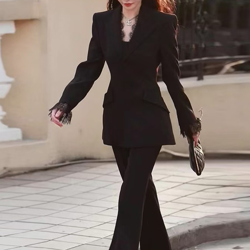 B317Fashion-Forward Female Lace Overlap Suit Jacket - Trendy Mini Blazers