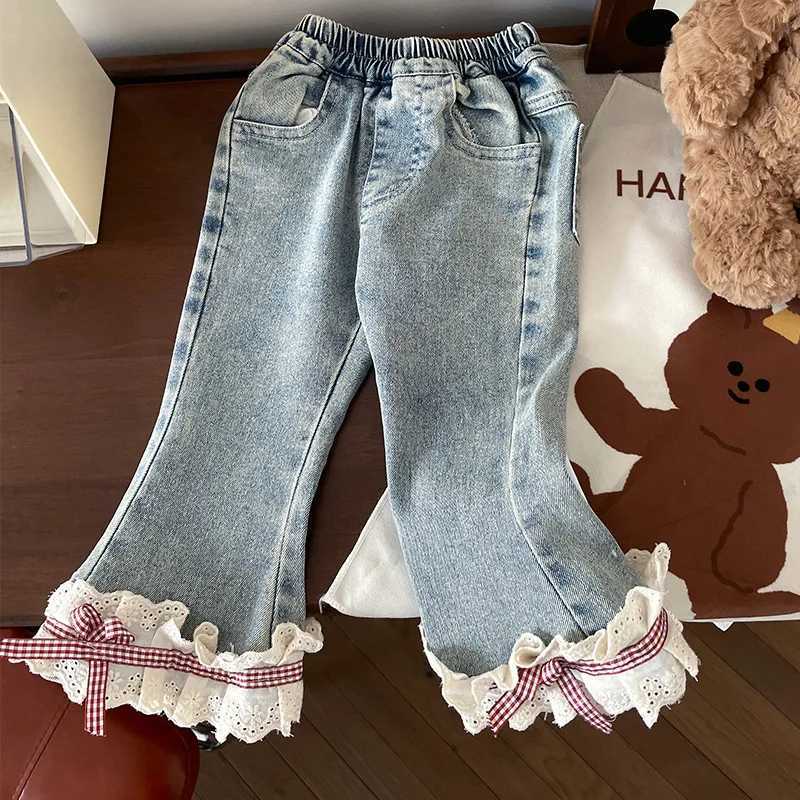 2025 Spring Autumn Korean Kids Girls Jeans Denim Stretch Lace Hem Pocket Toddler Girls Trousers Children Girls Flared PantsT250326