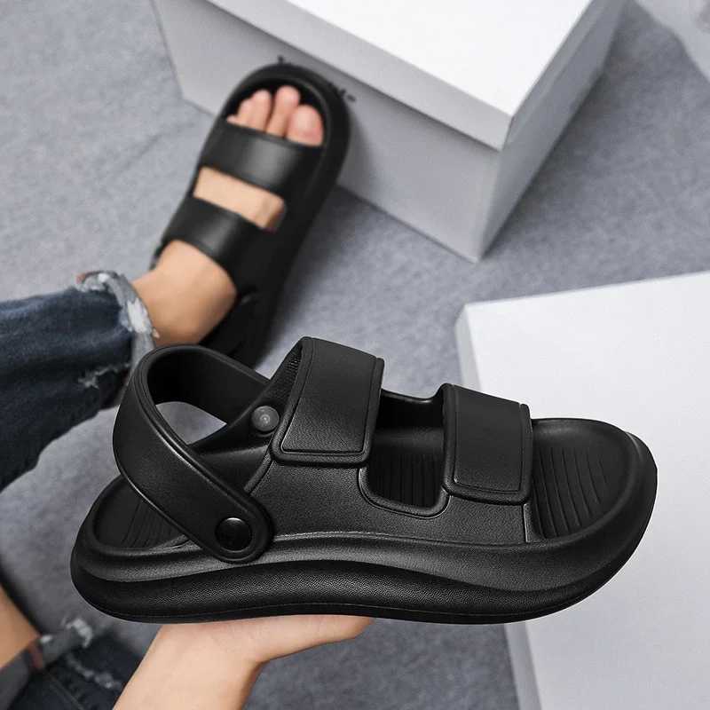 Summer mens EVA soft platform slider sports shoes Borken sandals casual beach shoes platform designer comfortable slider Y250320