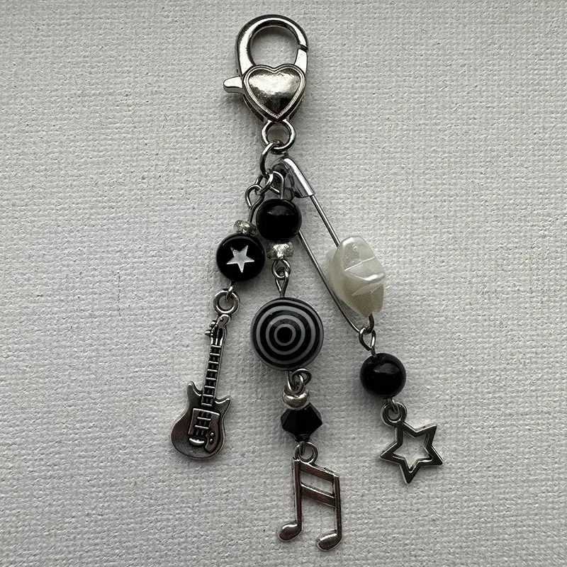 Guitar Keychain Gothic Charm Music Note Black KeychainXJ250319