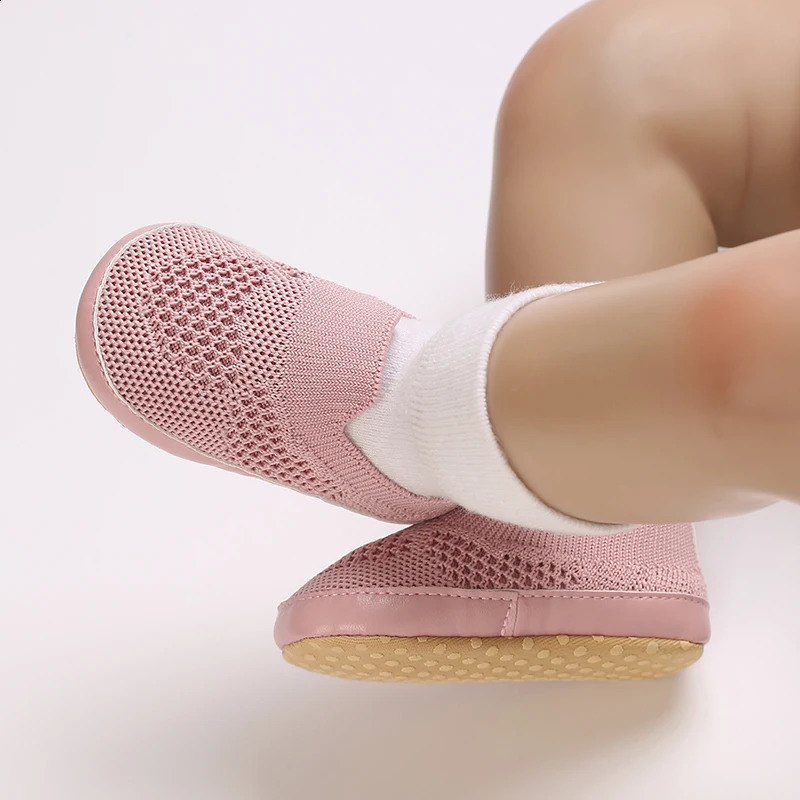 Baby Shoes For Boys And Girls For The First Time Walking Breathable And NonSlip Learning Bike Barefoot Mesh Sports Shoes 250319