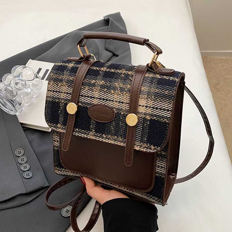 Girl Retro 100 Handbag British Style Womens Casual Checkered Small Backpack with Good Person Pendant Decoration Y250319