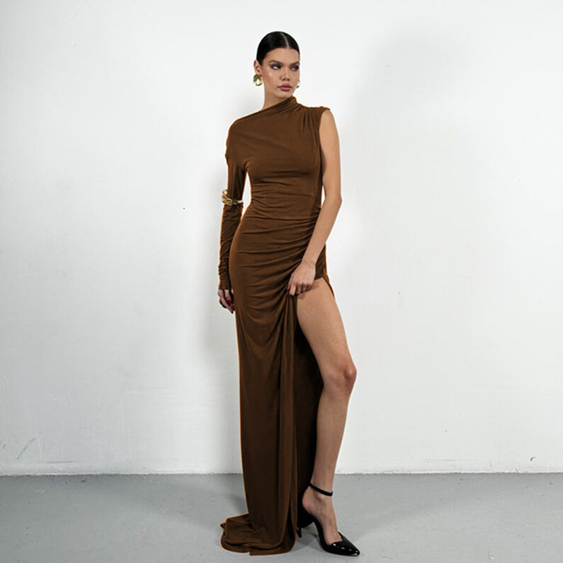Spring 2025 women's long sleeved solid color pleated slit sexy temperament fashionable dress