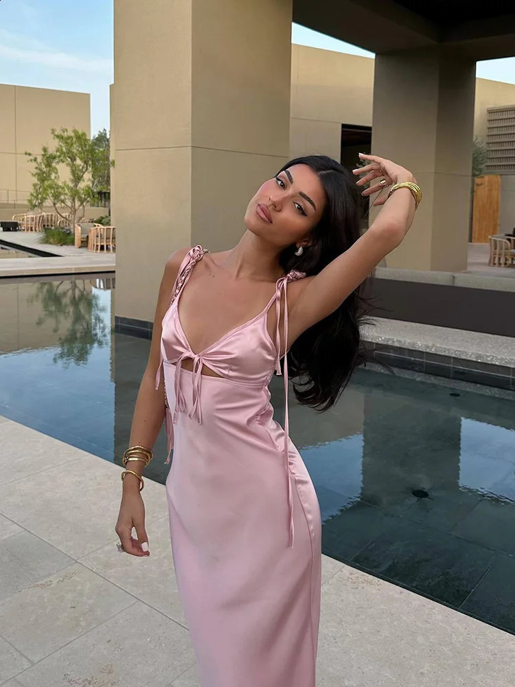 TRAF Womens Pink Hollow Satin Dress No Back Sexy Party Evening Dress Temperature Elegant Fashion Long Dress 250314